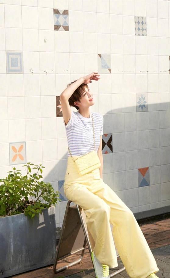 成人亮片裙子怎么穿视频-第3张图片-草莓福利影院