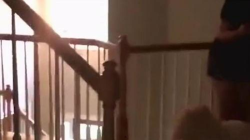 成人搞笑生日视频大全集,成人搞笑生日视频大全集笑点集锦-第2张图片-草莓福利影院