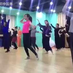 成人培训班演示视频,视频演示深度解析-第2张图片-草莓福利影院