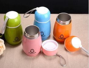 水杯搞怪成人杯子视频,水杯变魔术！搞笑成人杯子视频大揭秘-第1张图片-草莓福利影院