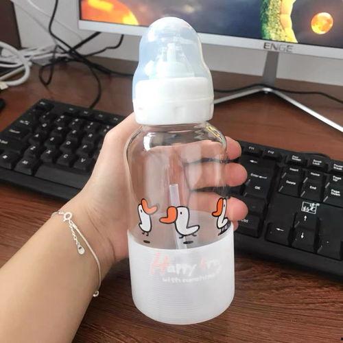 水杯搞怪成人杯子视频,水杯变魔术！搞笑成人杯子视频大揭秘-第2张图片-草莓福利影院