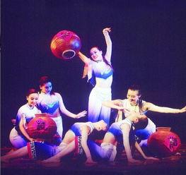 客家情怀成人舞蹈视频,一段舞蹈，传承千年客家文化-第2张图片-草莓福利影院