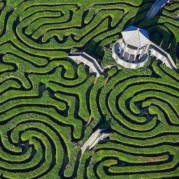 成人户外迷宫图片欣赏视频,成人户外迷宫视觉盛宴-第3张图片-草莓视频分享平台