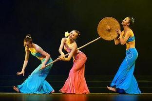 黄金山成人舞蹈视频,跟随成人舞蹈视频，解锁优雅舞步之旅-第3张图片-草莓视频分享平台