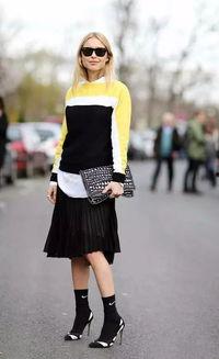 成人女孩时尚穿搭视频,时尚达人教你打造成人女孩潮流穿搭秘籍-第2张图片-草莓视频分享平台